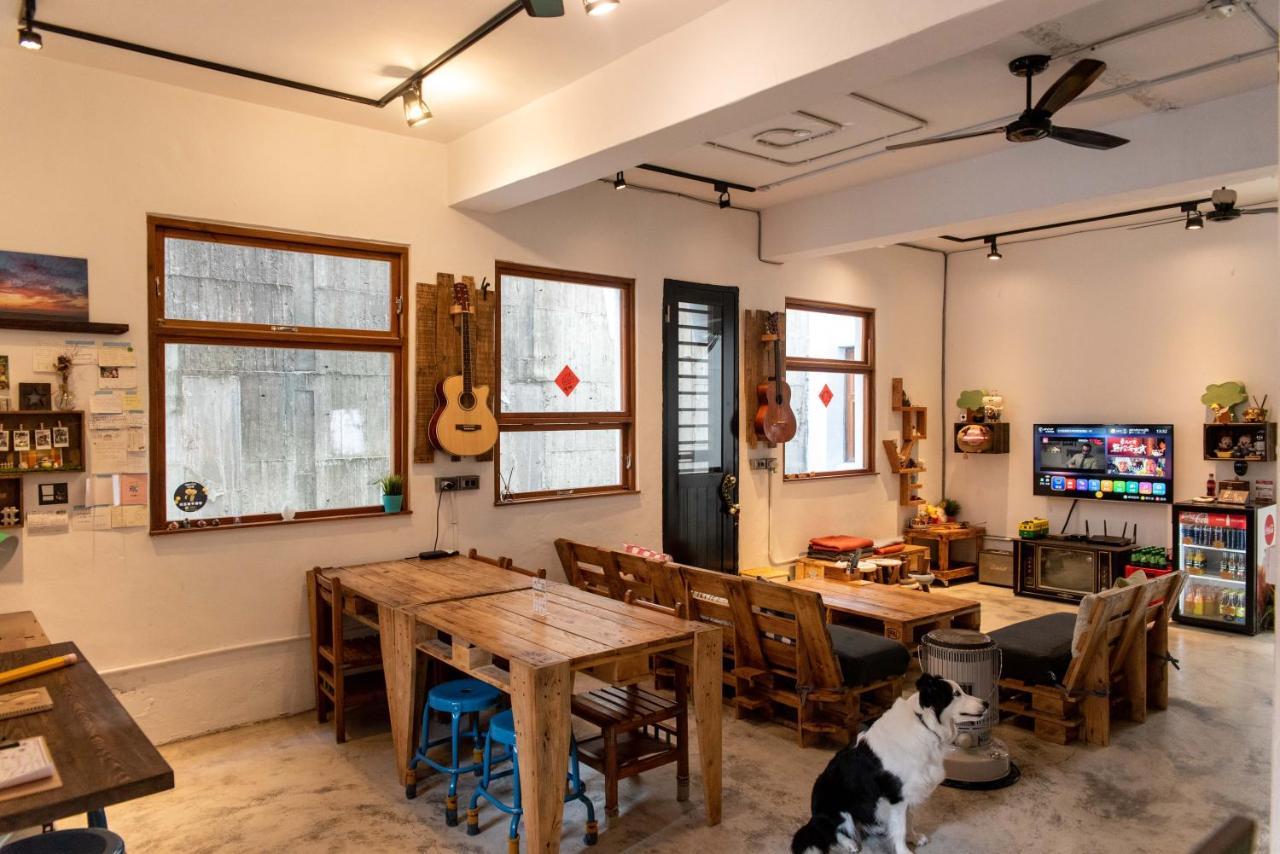 框框背包客棧 Kuang Kuang Hostel Longjing Esterno foto