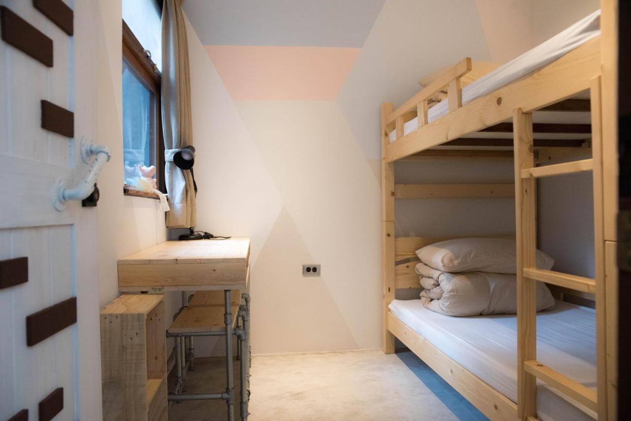 框框背包客棧 Kuang Kuang Hostel Longjing Esterno foto