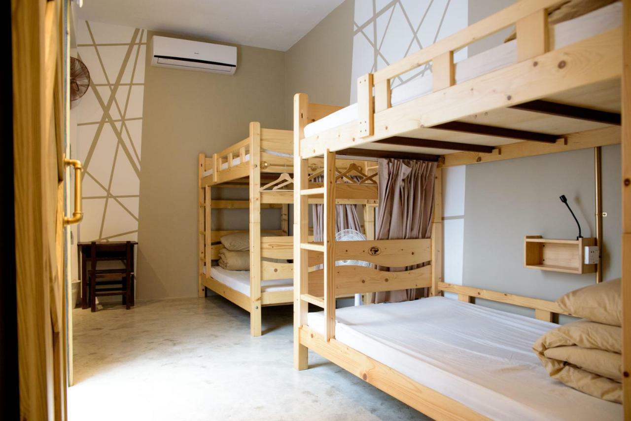 框框背包客棧 Kuang Kuang Hostel Longjing Esterno foto
