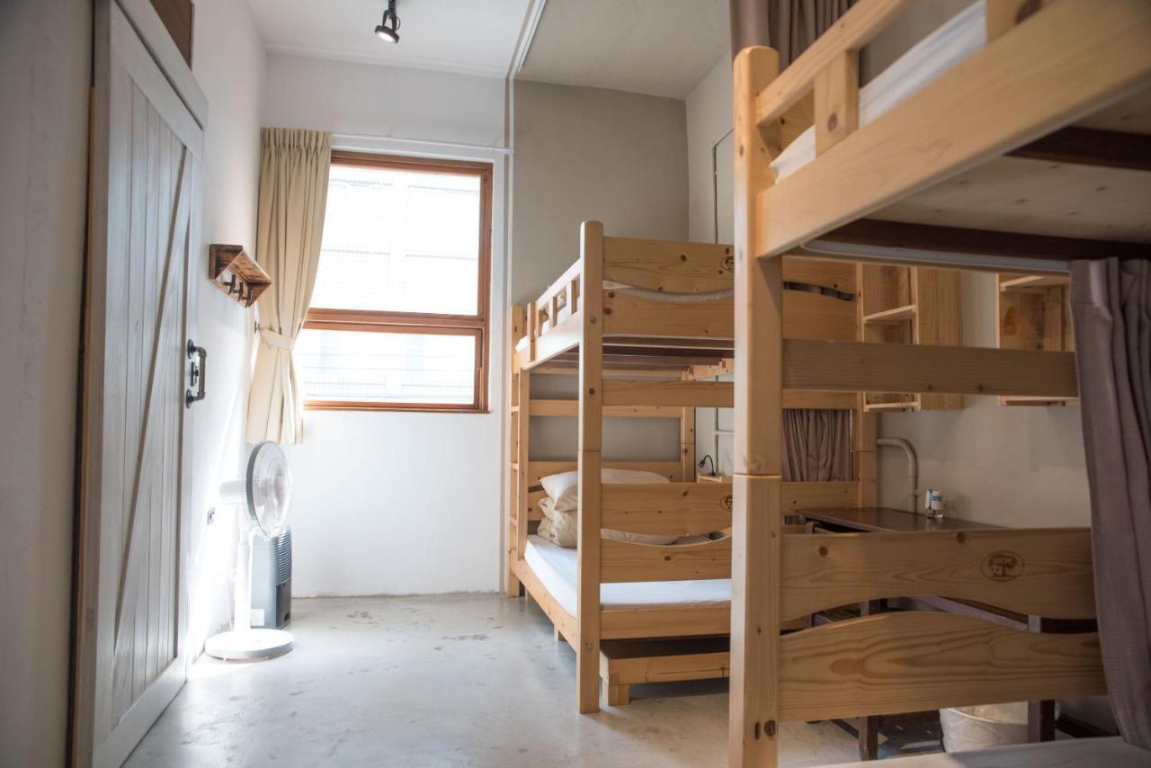 框框背包客棧 Kuang Kuang Hostel Longjing Esterno foto