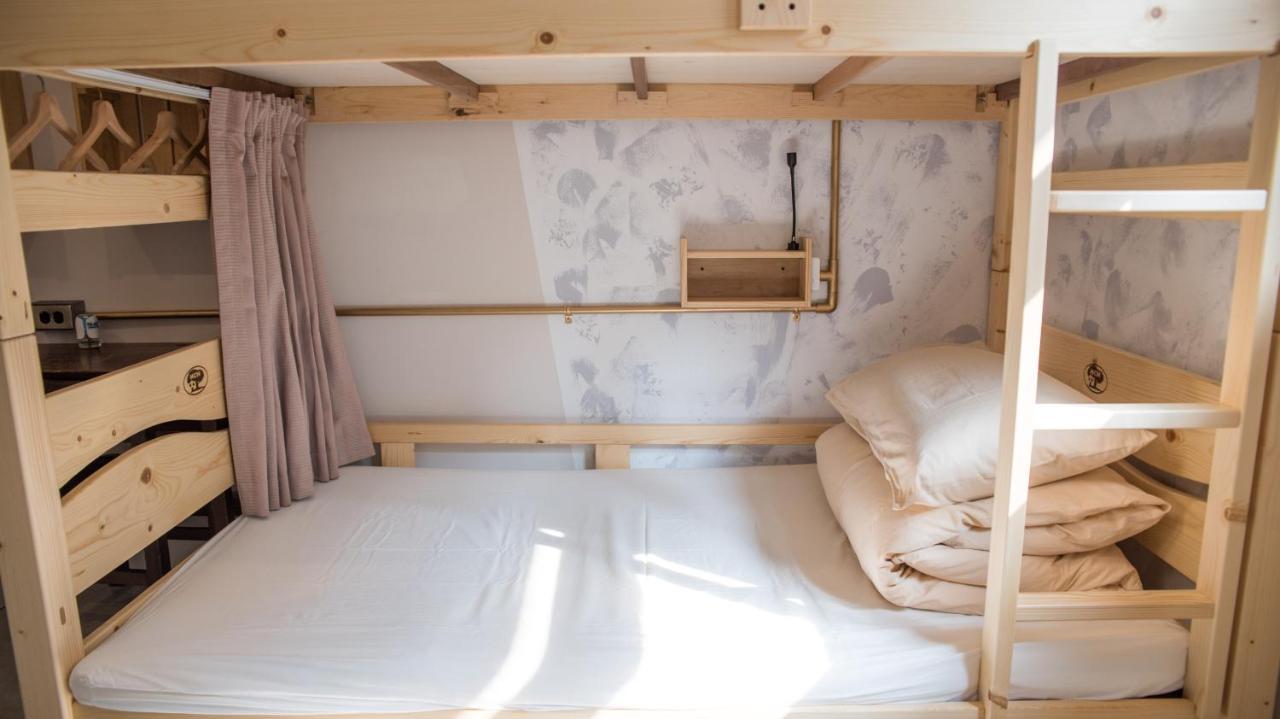 框框背包客棧 Kuang Kuang Hostel Longjing Esterno foto